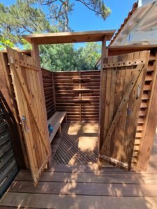 Douche extérieure 1